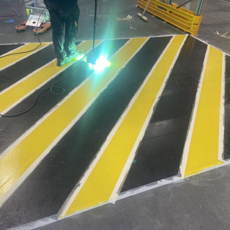 Quels sont les avantages du marquage au sol UV ? Illkirch-Graffenstaden