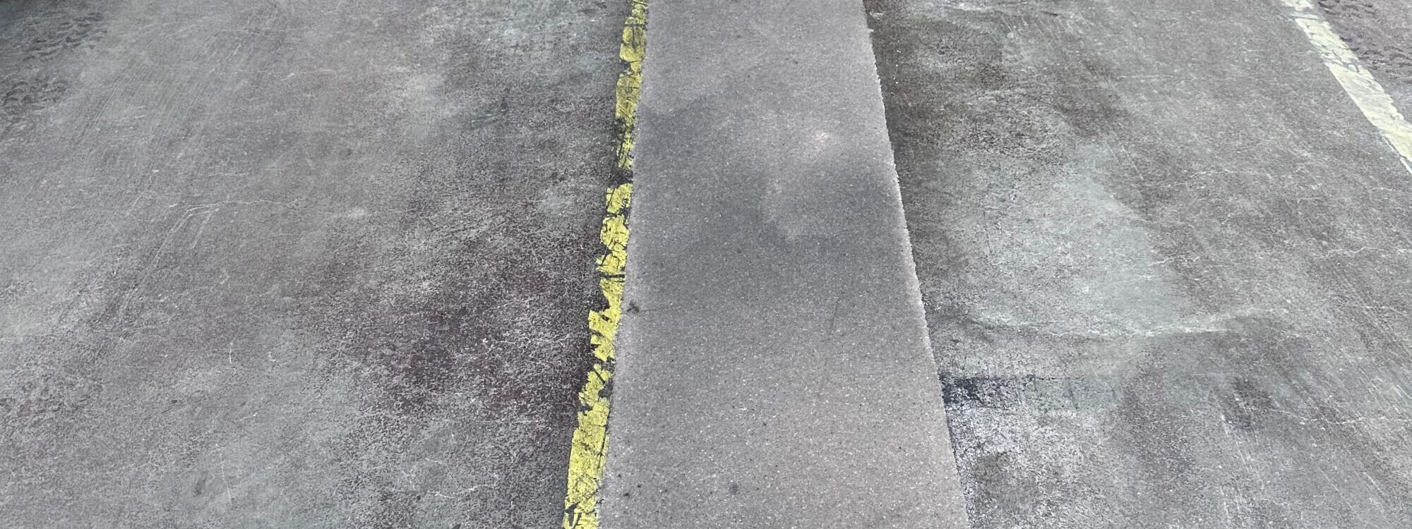 RÉPARATION DE JOINT DE DILATATION SÉLESTAT APRÈS 2000X750 | Résine rte 67 Quels sont les signes indiquant qu’un sol industriel en béton a besoin d’une réparation immédiate ? Hœnheim