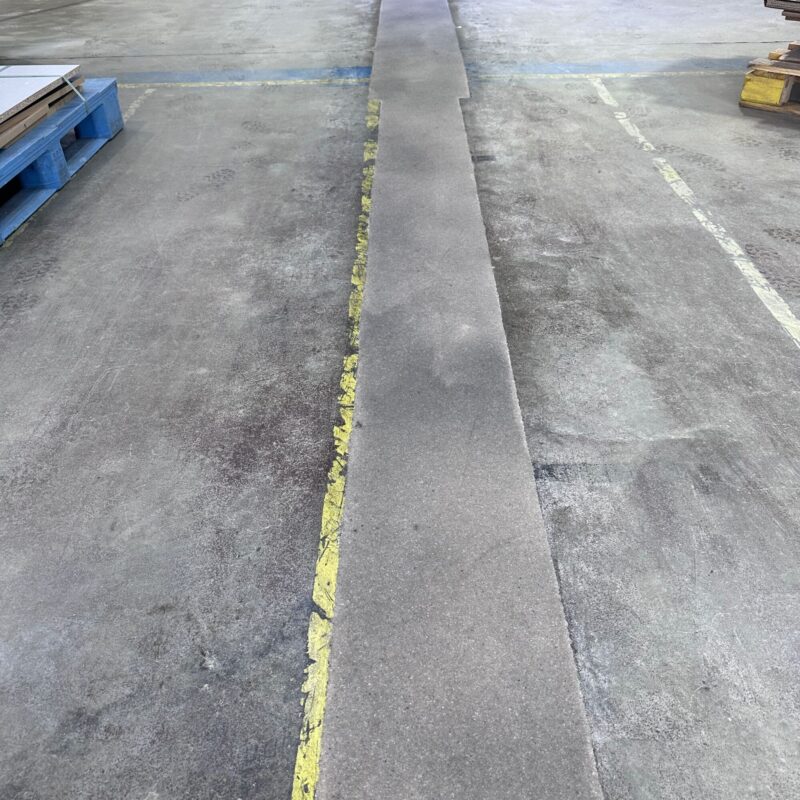 RÉPARATION DE JOINT DE DILATATION SÉLESTAT APRÈS 800X800 | Résine rte 67 Quels sont les signes indiquant qu’un sol industriel en béton a besoin d’une réparation immédiate ? Hœnheim